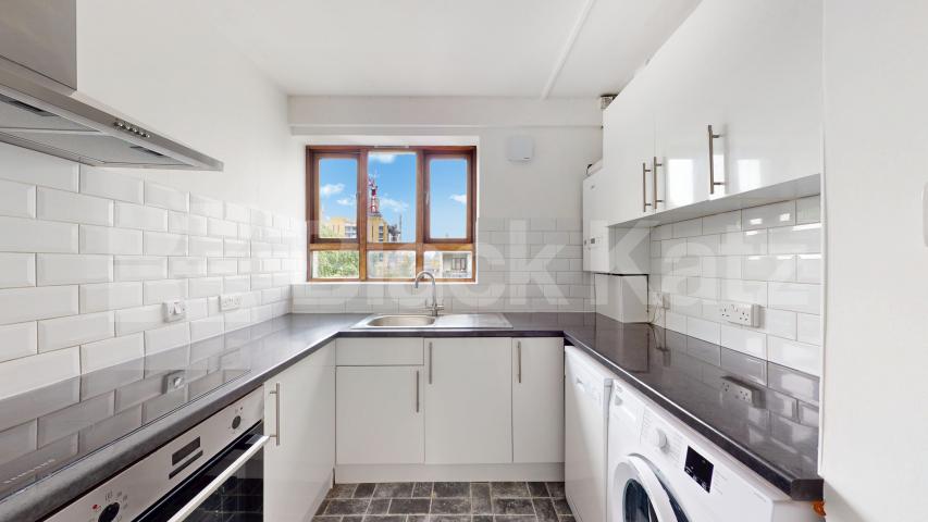 			2 Bedroom, 1 bath, 1 reception Flat			 Birkenhead Street, Kings Cross